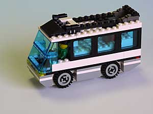 b014_teambus1.jpg